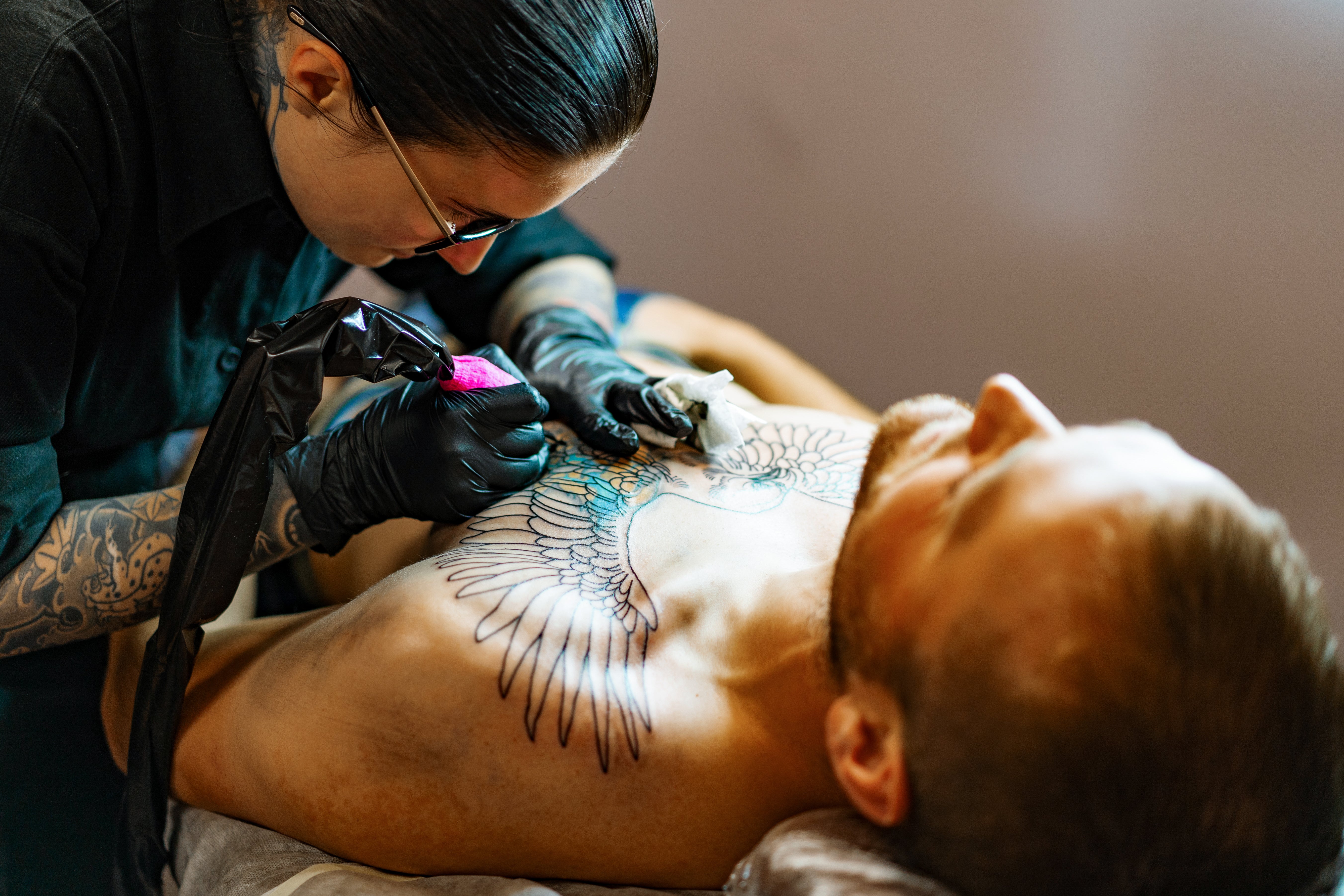 Redness on a Tattoo: 9 pieces of advice from experienced tattoo