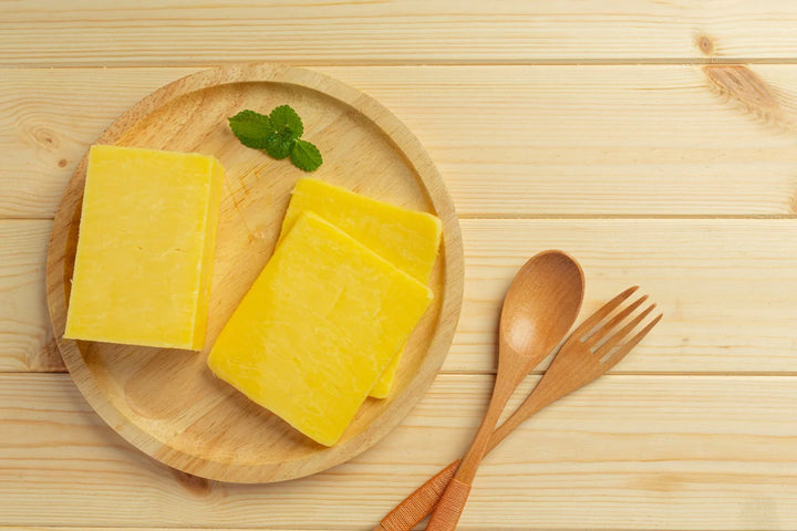 Slices of paneer in plate and spoon fork kept aside | is cheese good for weight loss